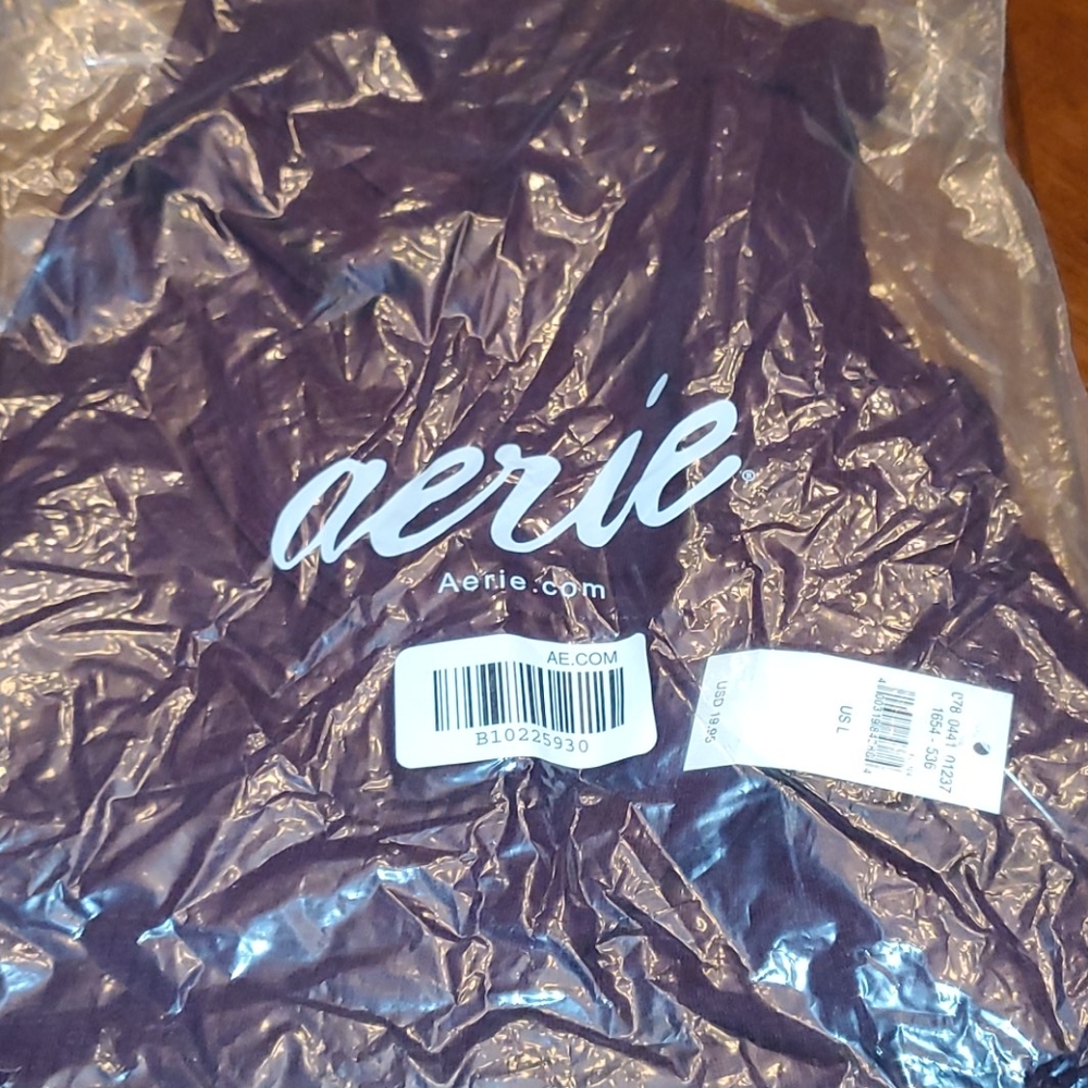 NWT